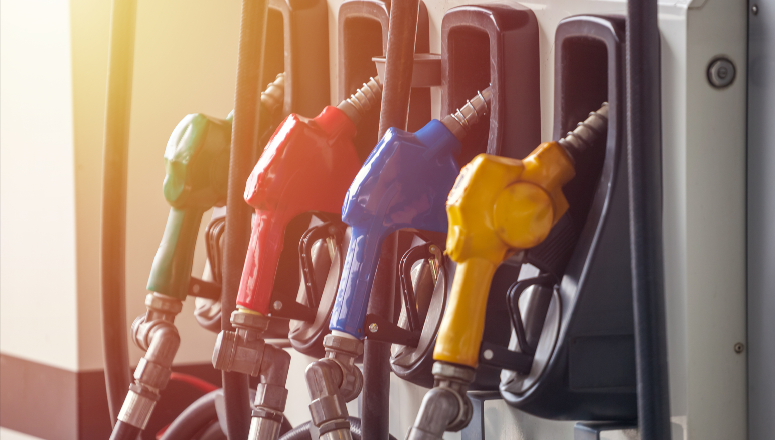 Top Ten Ways to Save at the Gas Pump