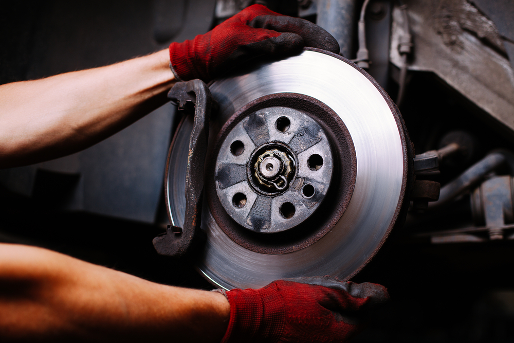 Car Basics: Signs of Brake Problems