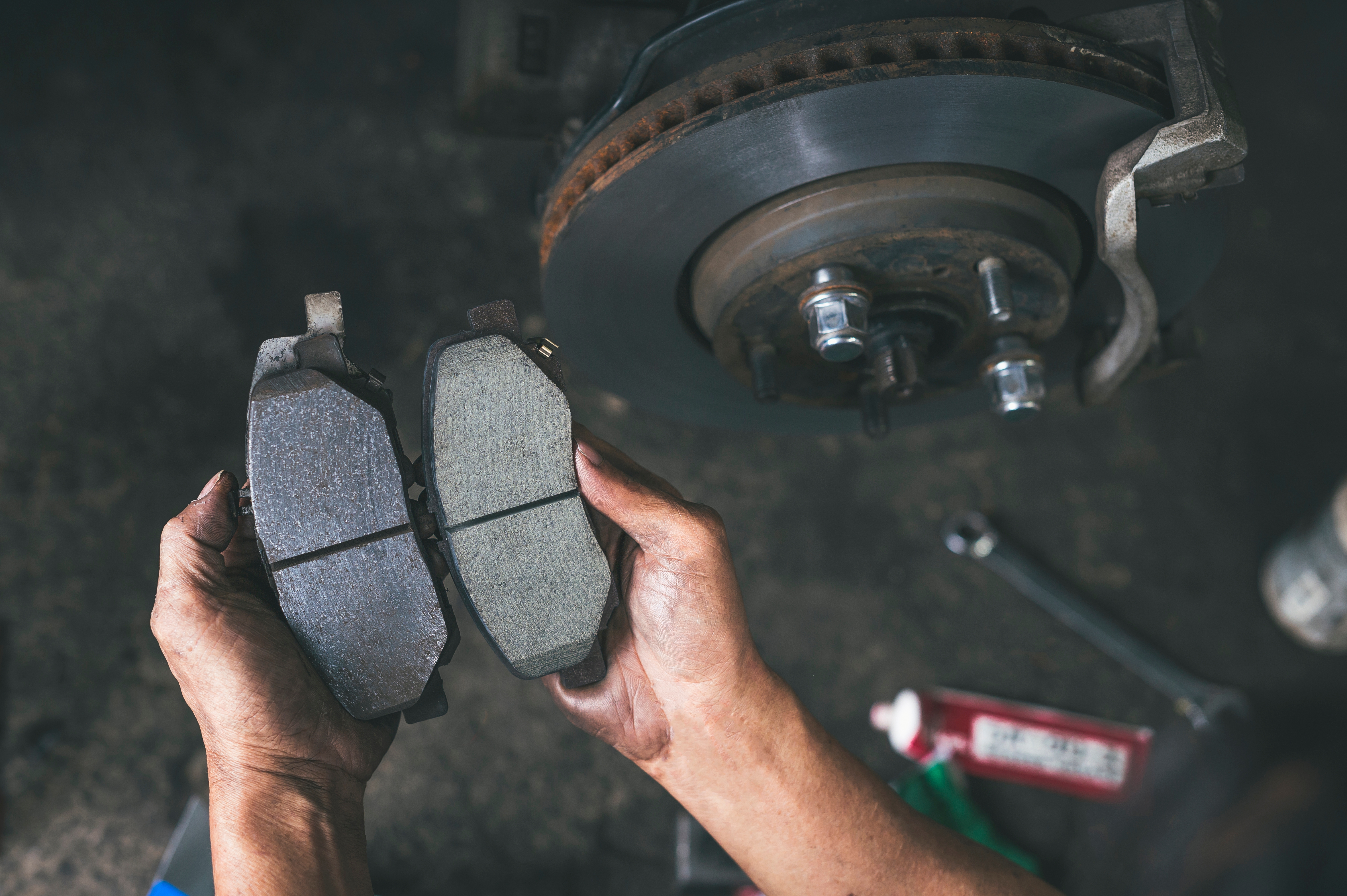 How to Tell When It's Time to Replace Brake Pads and Rotors